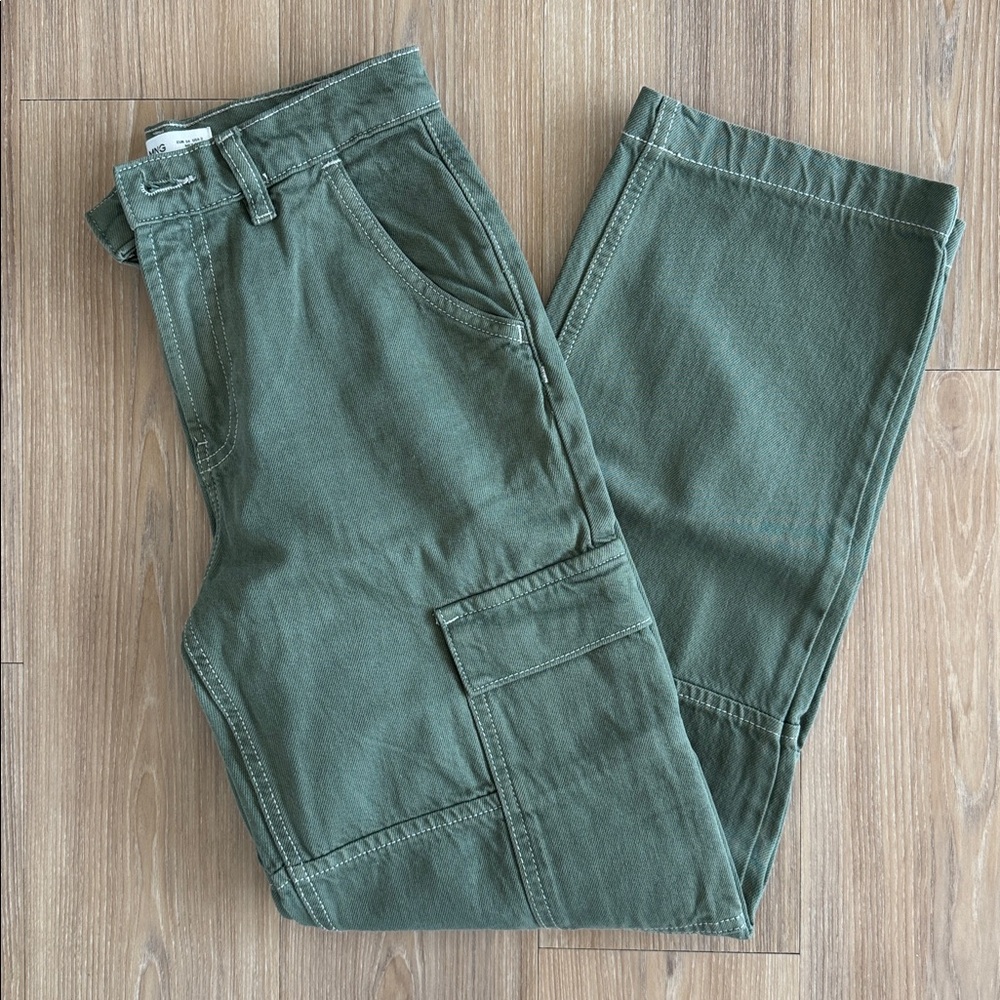 Mango Women’s Army Green Cargo Pants